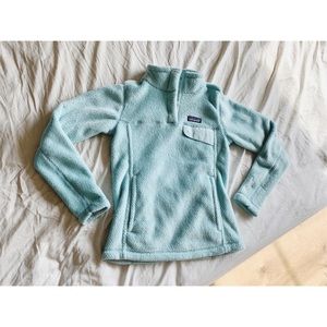 Never worn Patagonia sweater